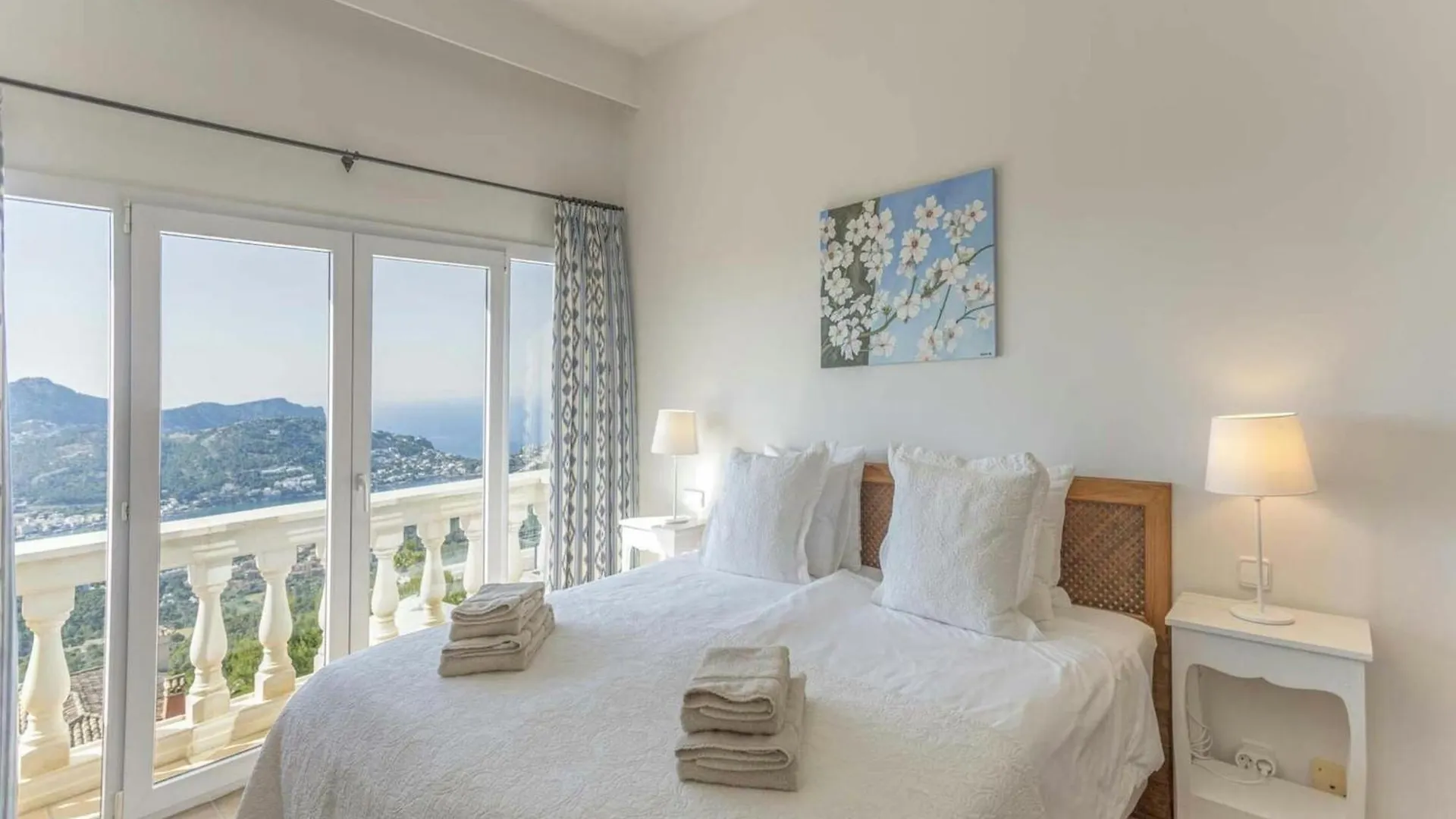 Lavish Villa With Saltwater Pool Andraitx