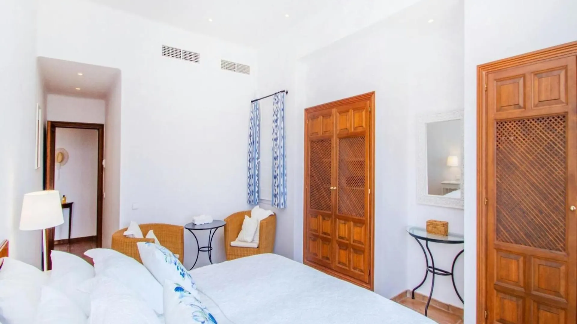 Lavish Villa With Saltwater Pool Andraitx